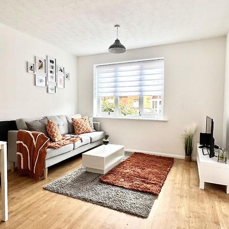 Luxury 2 Bed Apartment Stansted Airport Bishops Stortford Bishop's Stortford Ngoại thất bức ảnh